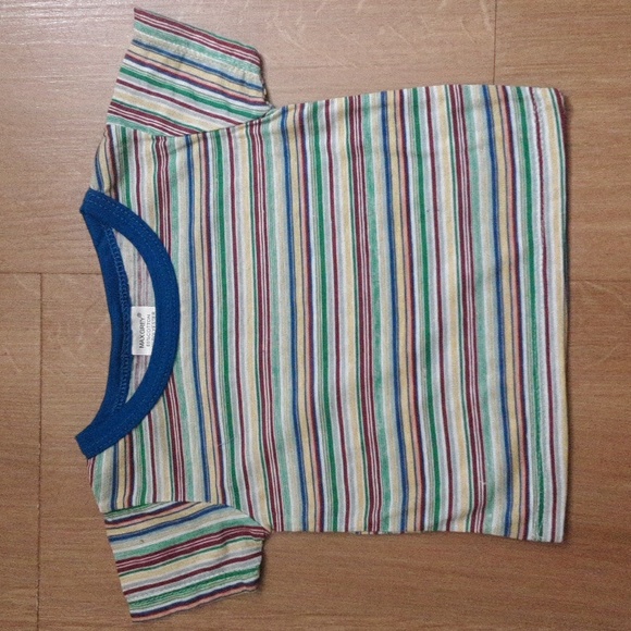 🔵⛱️NWT T-Shirt - Picture 1 of 5